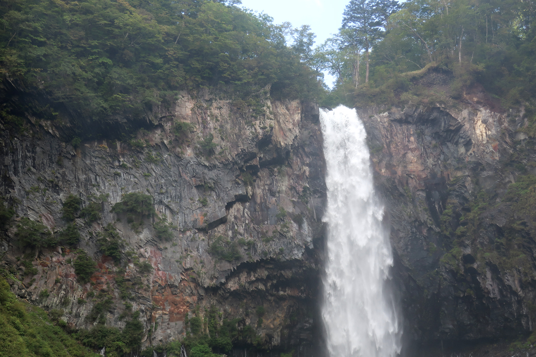 華厳の滝