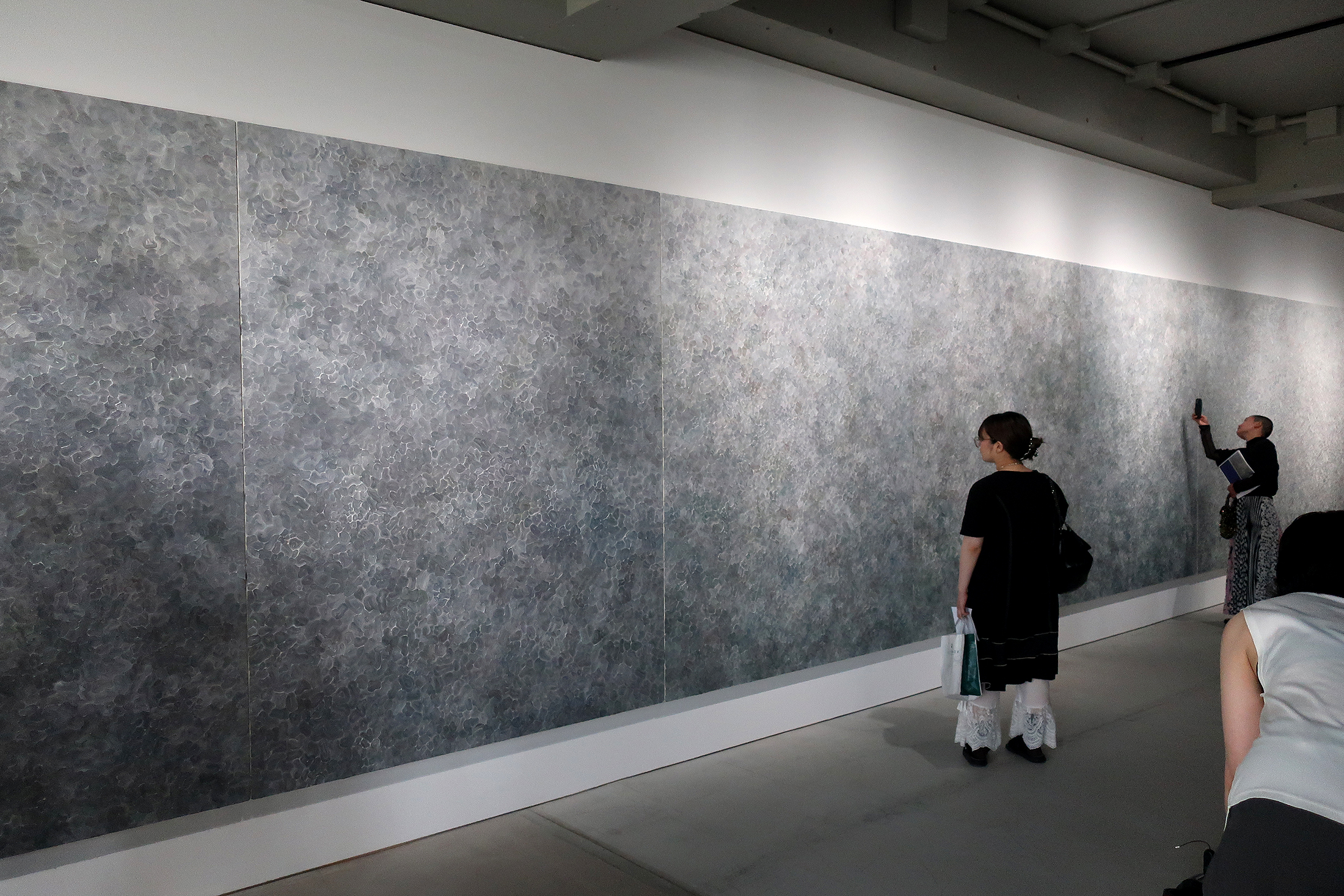 「BREATHING PAINTHINGS CROSS & VORTEX」NOBUAKI MAEDA ISSHIN TANIZAKI 呼吸する絵画　交差と渦　前田信明　谷崎一心