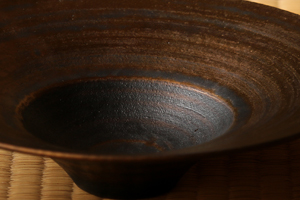 Lucie Rie（ルーシーリー）